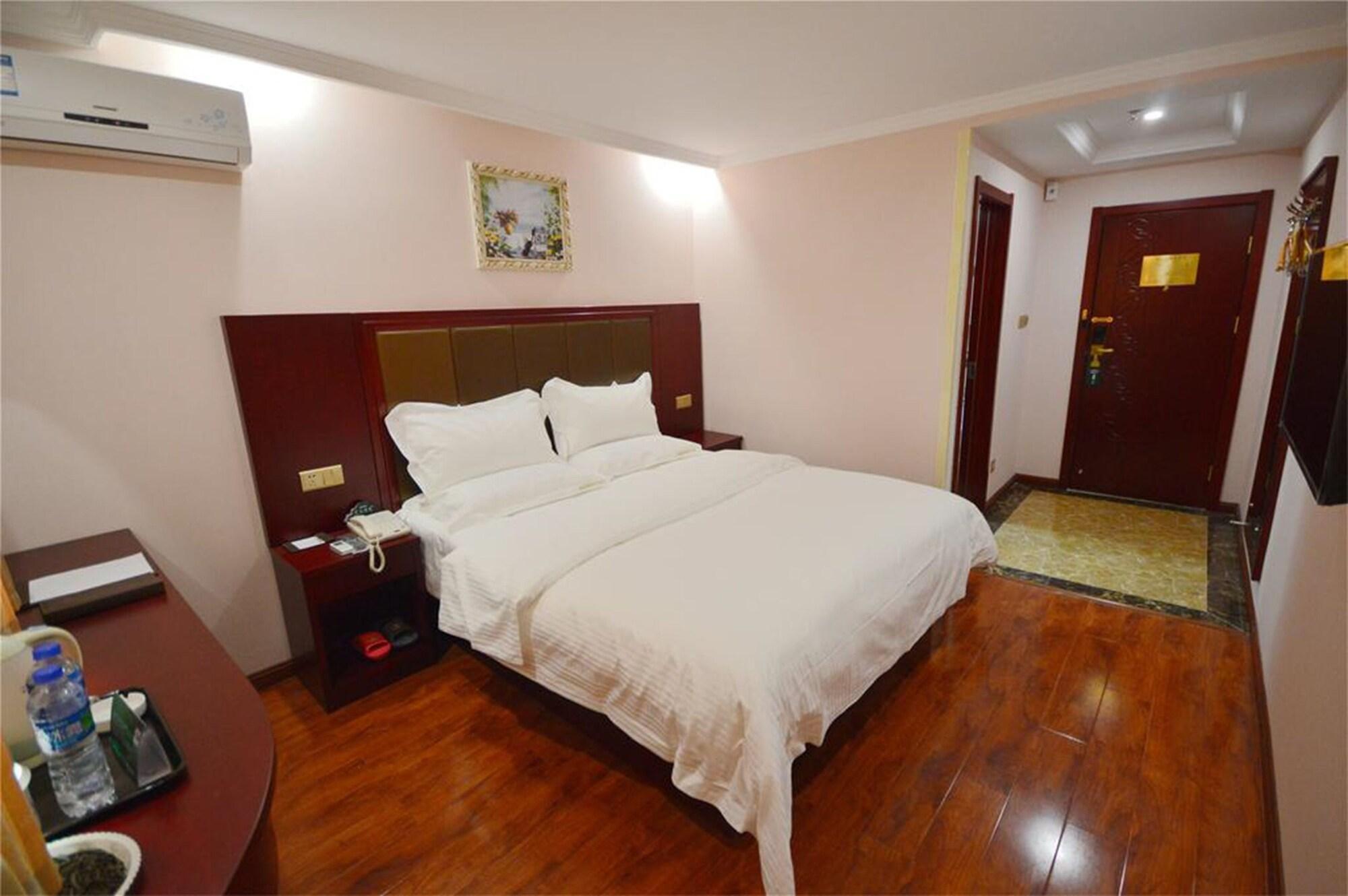 Greentree Inn Shanghai Chongming Bao Town Express Hotel Exteriör bild